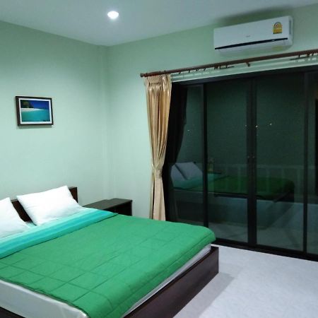 Appartement Am House à Klong Muang Beach Extérieur photo