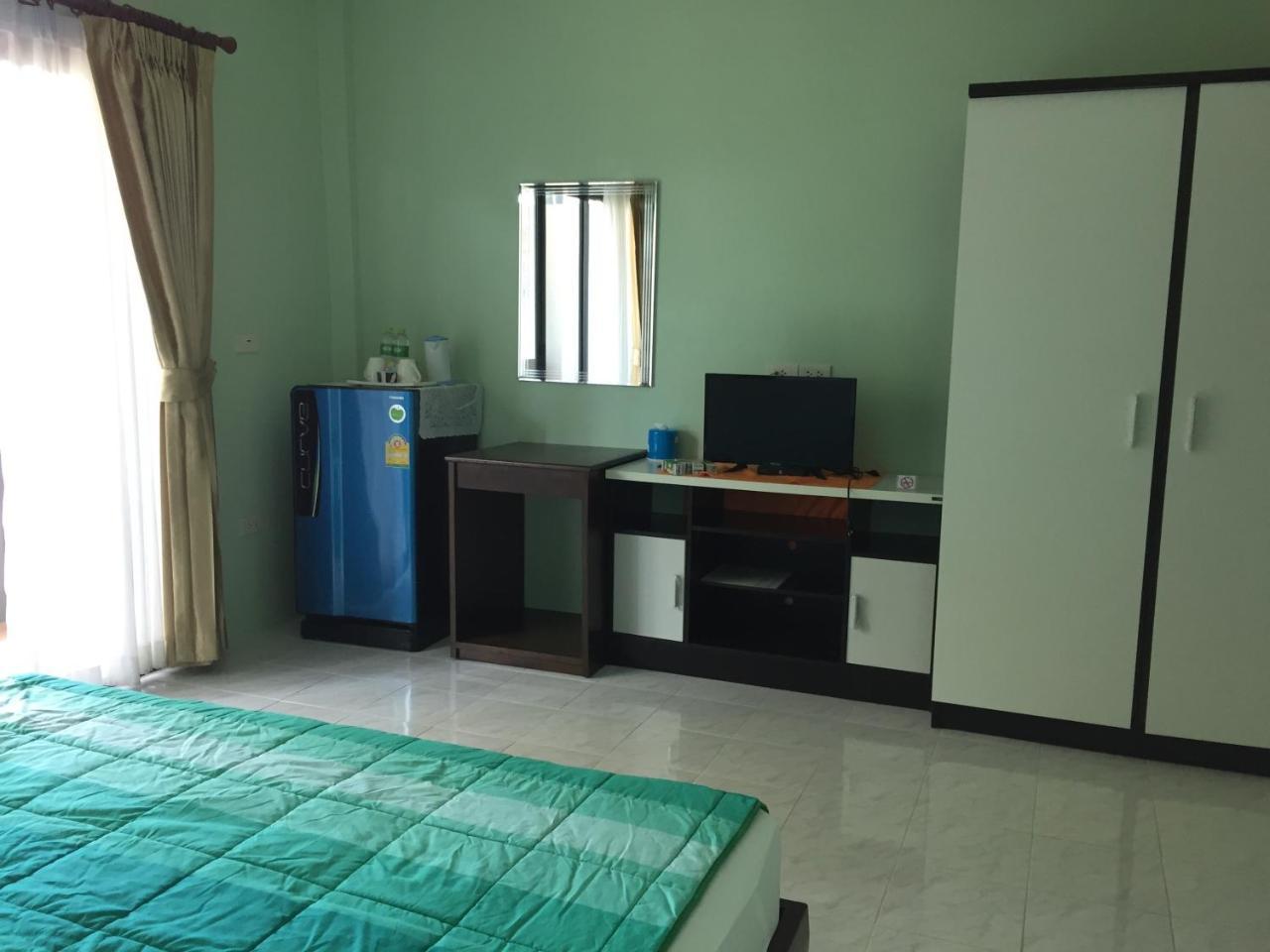Appartement Am House à Klong Muang Beach Extérieur photo